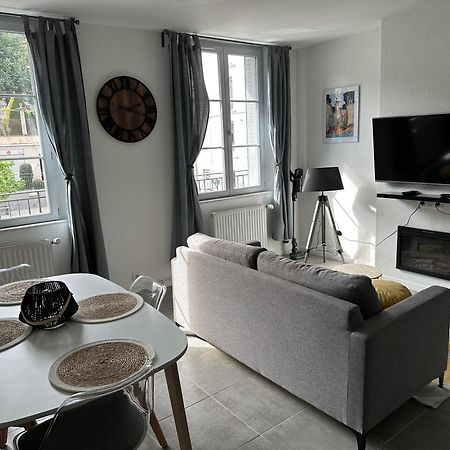Appartement Avec Terrasse Au Puy Le Puy-en-Velay Zewnętrze zdjęcie
